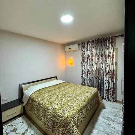 Vasil Shanto アパート