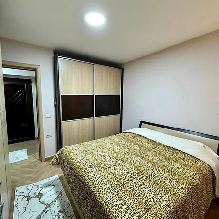 Apartment Vasil Shanto