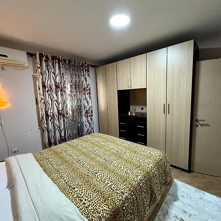 Vasil Shanto * Tiran